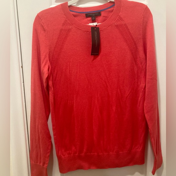 Banana Republic Sweaters - Light weight Banana Republic sweater